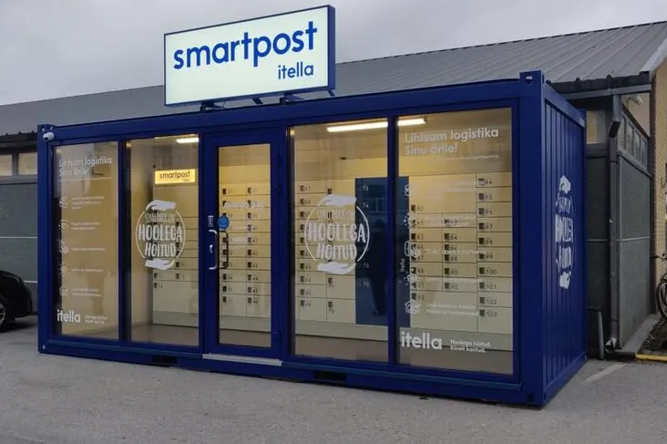 SmartPosti Parcel Houses