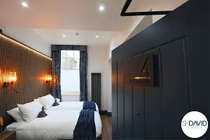 Old Lyric Aparthotel