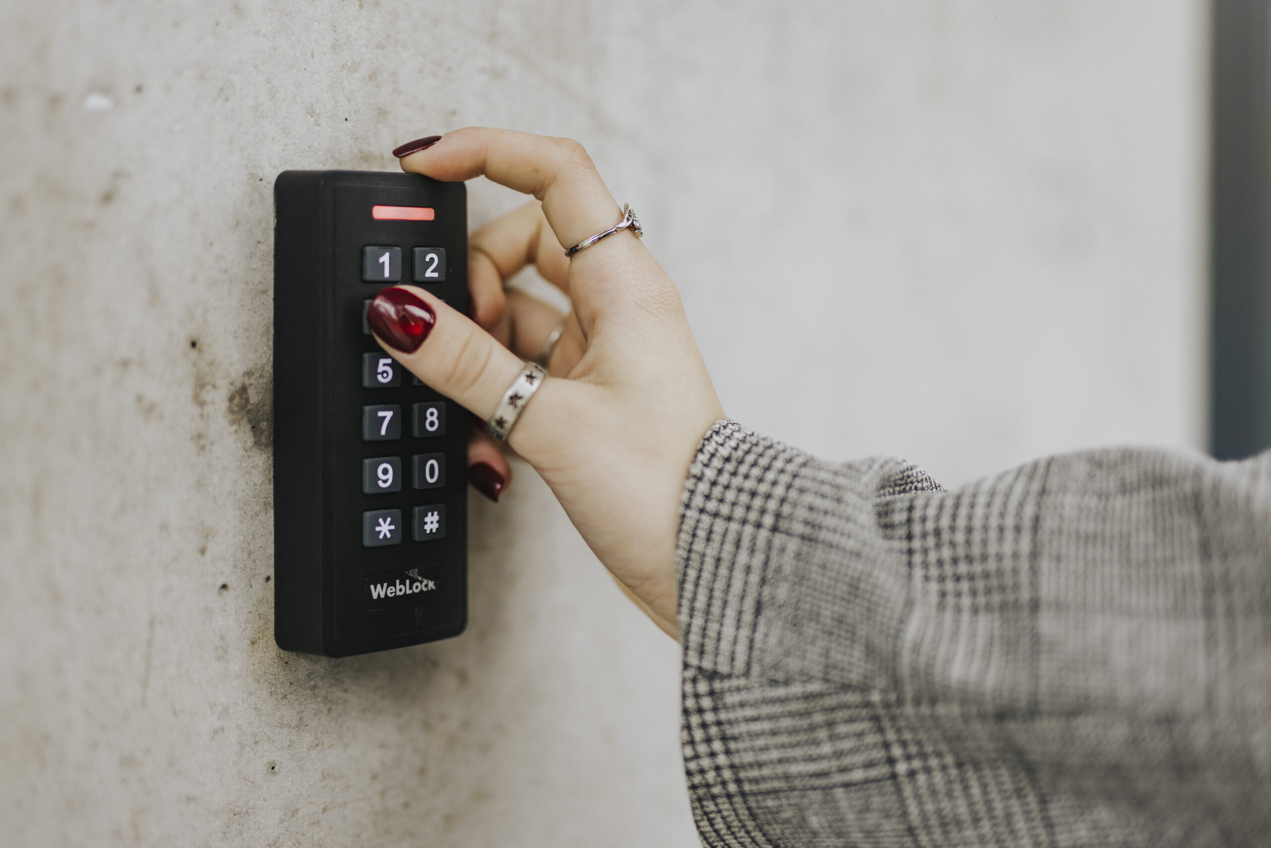 WebLock gives guests seamless property-wide access. A single personal code opens all the doors they’re allowed to enter.